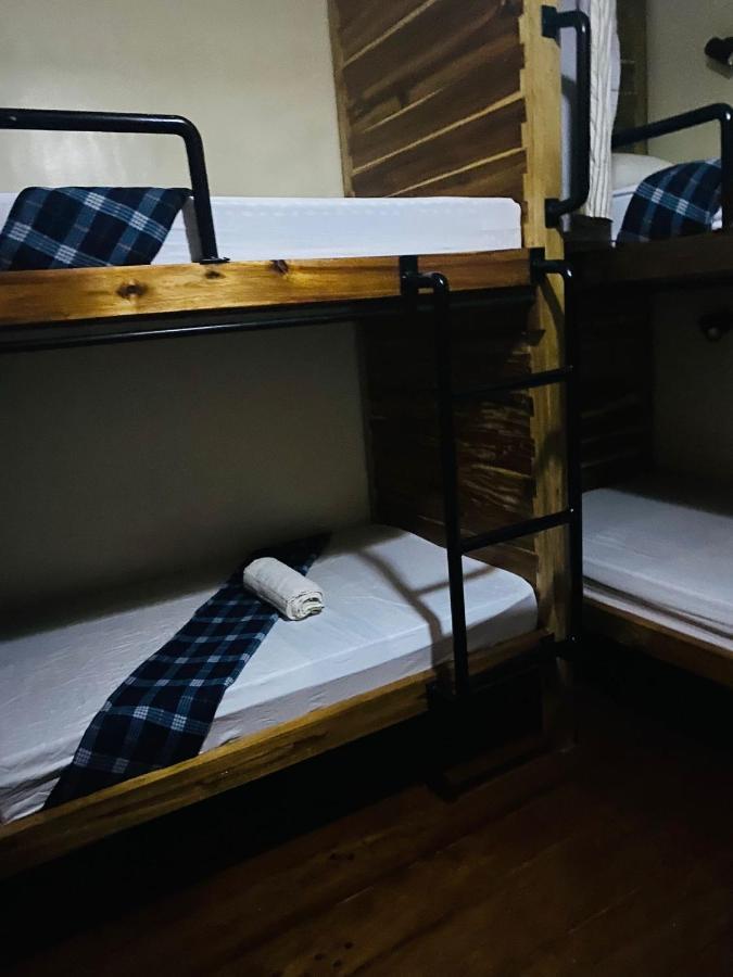 Bangka Hostels 엘니도 외부 사진
